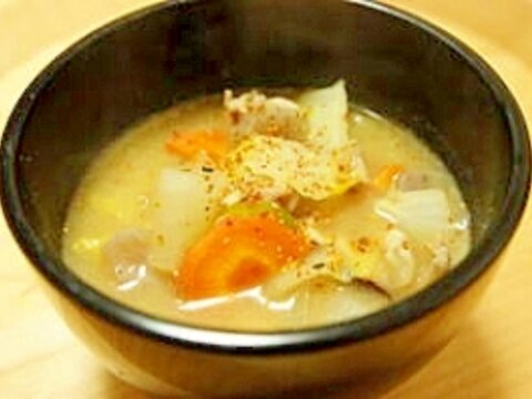 深夜食堂風の豚汁